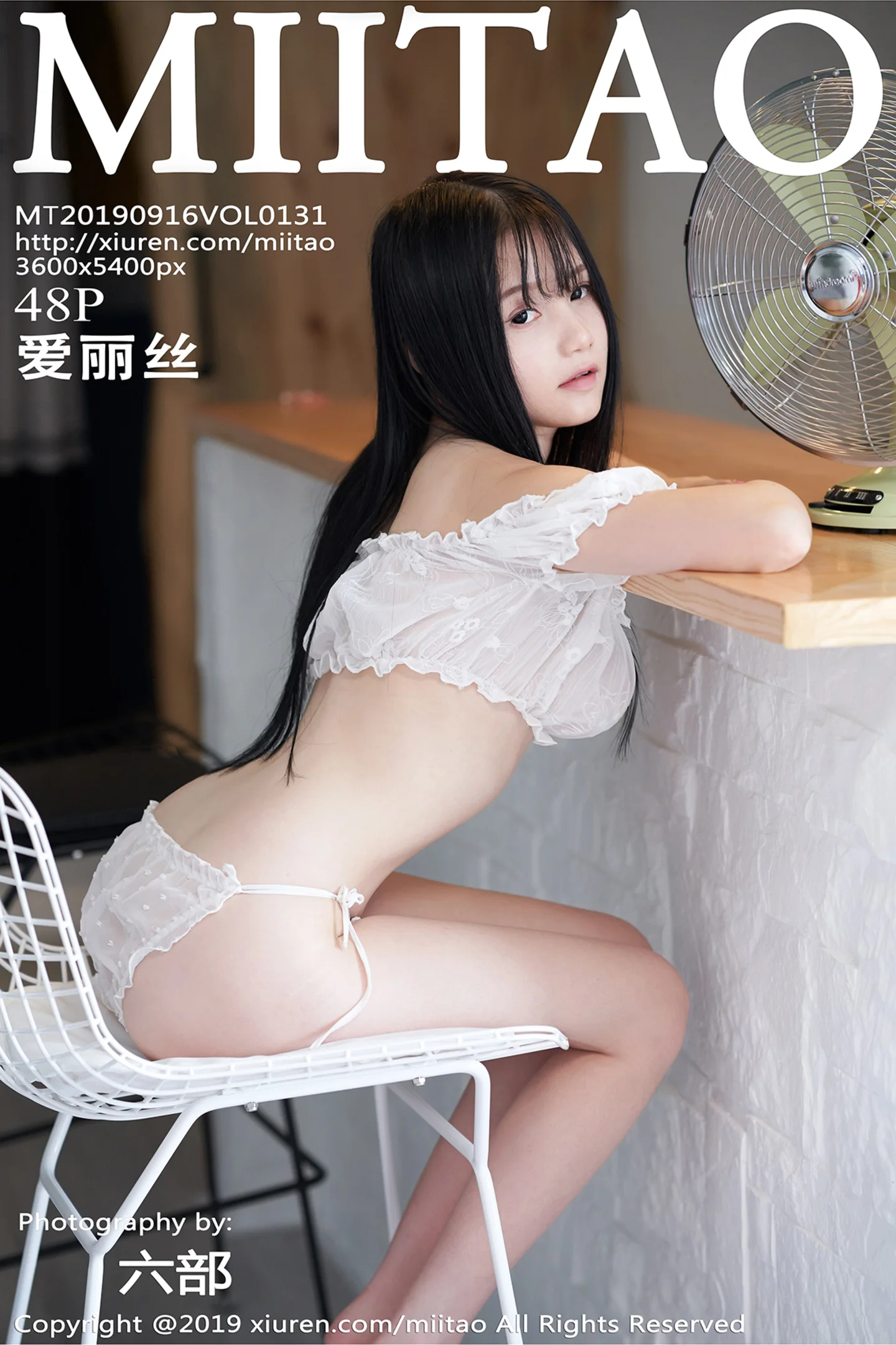 [MiiTao蜜桃社]Vol.131_萝莉妹子爱丽丝allis居家私房全裸上身露豪乳惹火诱惑写真48P-秀人网 - XiuRen.Pro